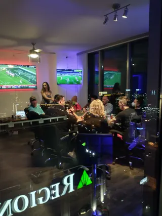 Atlanta Icon Penthouse Poker – photo 1